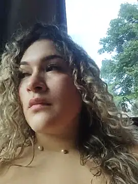 Sara smiiith211 online show from 06.13.26