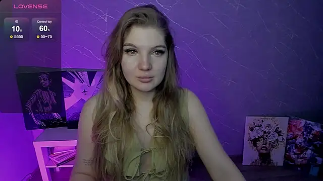 Snapshot of lily_williamss chatting on 05.31.26 lily williamss online show from 05.31.26