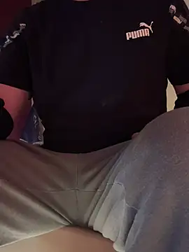 Snapshot of Bennyben8604 chatting on 02.09.25 Bennyben8604 online show from 02.09.25