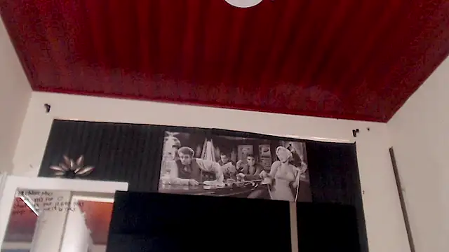 Snapshot of Demyraii chatting on 02.21.25 Demyraii online show from 02.21.25