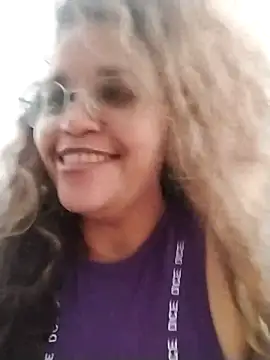 Snapshot of Alma_Sexyy chatting on 02.20.25 Alma Sexyy online show from 02.20.25