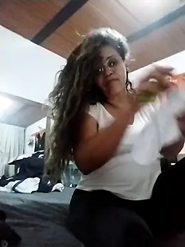 Snapshot of Alma_Sexyy chatting on 02.18.26 Alma Sexyy online show from 02.18.26