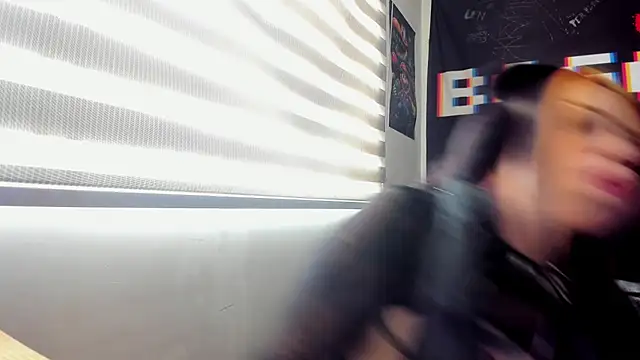 jannaink  online show from 02.21.25