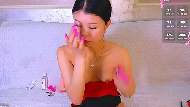 Tina Kim  online show from 05.30.26