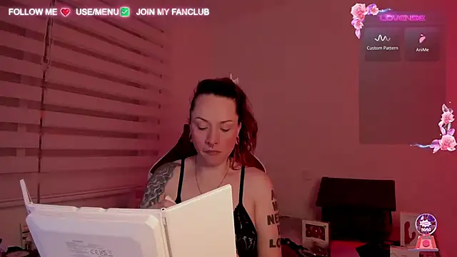 Domina Deivis online show from 02.26.25