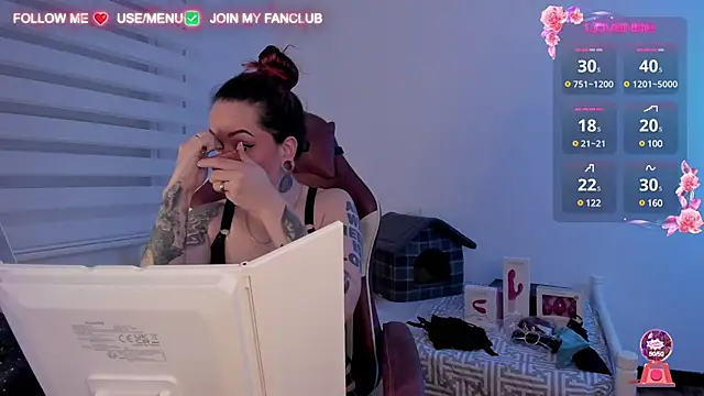 Domina Deivis online show from 03.03.25