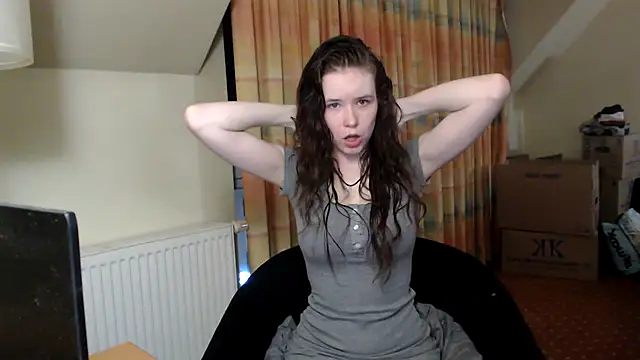 Snapshot of Princess-Lilly chatting on 01.21.25 Princess-Lilly online show from 01.21.25