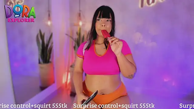 Snapshot of Nicolemorelli2 chatting on 03.13.26 Nicolemorelli2 online show from 03.13.26