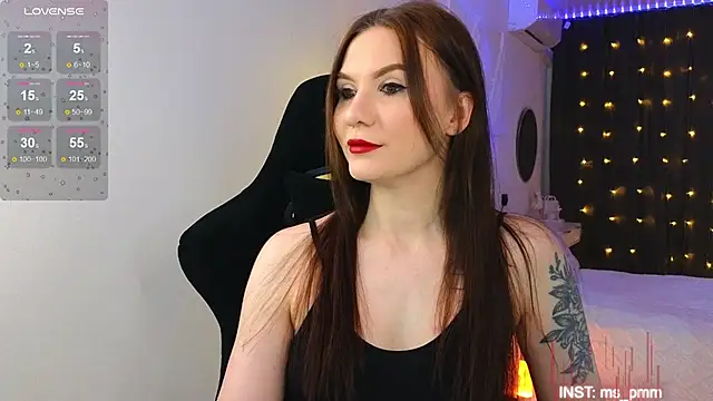 Maria Shy online show from 12.22.24