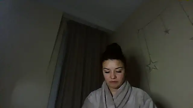 Snapshot of Linusya chatting on 02.01.26 Linusya online show from 02.01.26