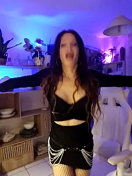 Snapshot of Luna_Kitanna chatting on 03.03.25 Luna Kitanna online show from 03.03.25