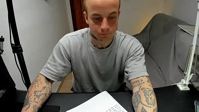 layneinchains online show from 04.25.26
