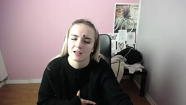 viktoria lovely online show from 12.31.24