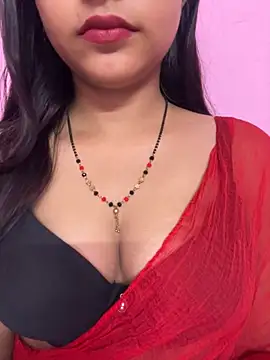 Snapshot of samaya-21 chatting on 11.24.25 samaya-21 online show from 11.24.25