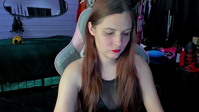 Snapshot of Stroynyash chatting on 03.18.26 Stroynyash online show from 03.18.26