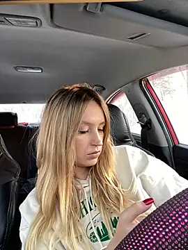 StasyWood online show from 12.25.24