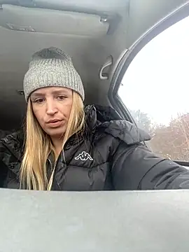 StasyWood online show from 01.28.25