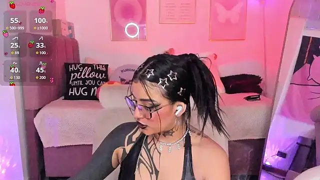 Hinataw33d01 online show from 11.27.25