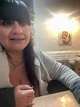 Snapshot of Sensualmente333 chatting on 07.14.26 Sensualmente333 online show from 07.14.26