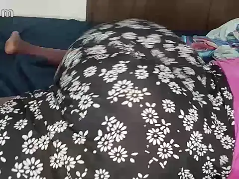 Horny wifey254 online show from 03.02.25