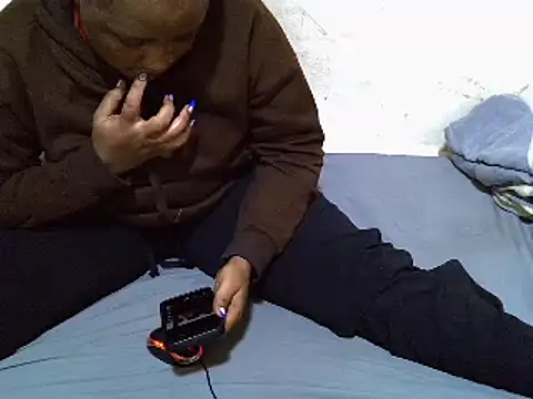 Crystal  Gee online show from 03.01.25