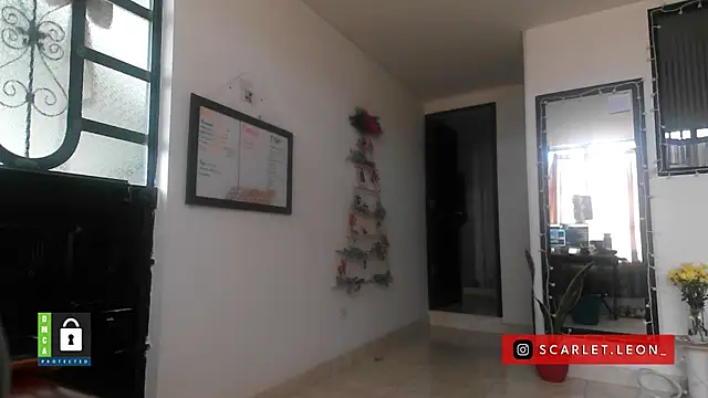 Scarletleon77 online show from 01.08.26