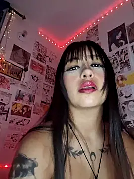 Snapshot of Hot_sophie_ chatting on 03.08.25 Hot sophie  online show from 03.08.25