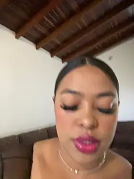 Snapshot of PUSHYLATE chatting on 05.23.26 PUSHYLATE online show from 05.23.26