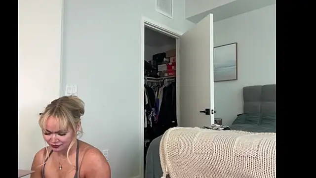 ElenaErickson online show from 05.06.26
