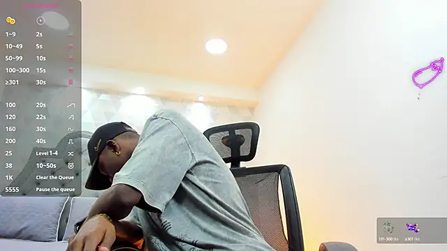 Snapshot of JacksonMuller_ chatting on 01.13.25 JacksonMuller online show from 01.13.25