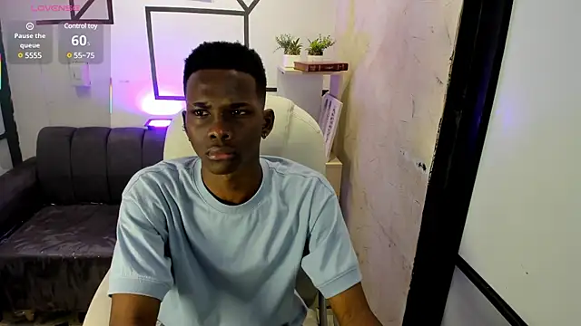 Snapshot of JacksonMuller_ chatting on 03.21.25 JacksonMuller online show from 03.21.25