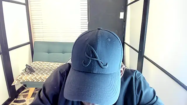 Snapshot of JacksonMuller_ chatting on 11.11.25 JacksonMuller online show from 11.11.25