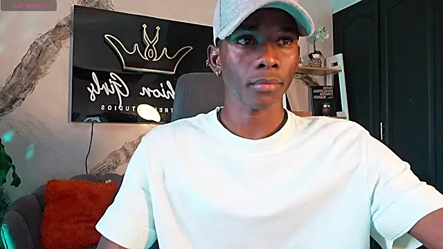 Snapshot of JacksonMuller_ chatting on 02.12.26 JacksonMuller online show from 02.12.26