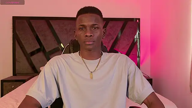 Snapshot of JacksonMuller_ chatting on 02.16.26 JacksonMuller online show from 02.16.26