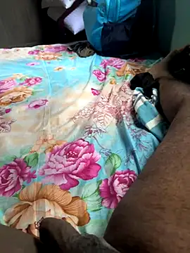 Snapshot of amil93sl chatting on 09.10.25 amil93sl online show from 09.10.25