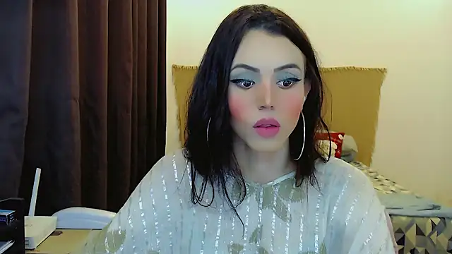 Snapshot of Sophie_Fantasys chatting on 01.15.26 Sophie Fantasys online show from 01.15.26