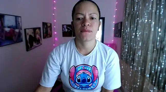 Cristal w online show from 02.16.25