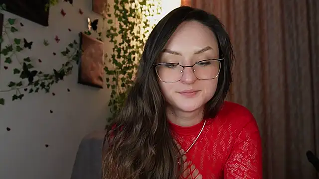 NaughtYHomemadE online show from 02.21.25