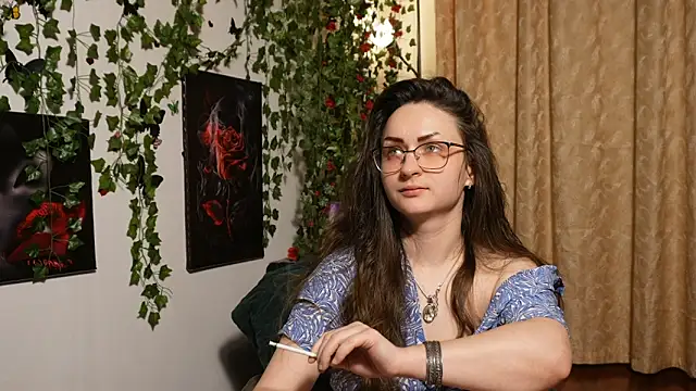 NaughtYHomemadE online show from 10.25.25