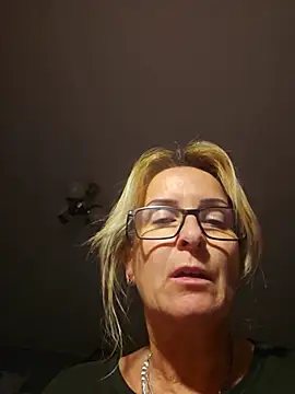 Snapshot of Steffi45 chatting on 07.22.26 Steffi45 online show from 07.22.26