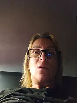 Snapshot of Steffi45 chatting on 07.28.26 Steffi45 online show from 07.28.26