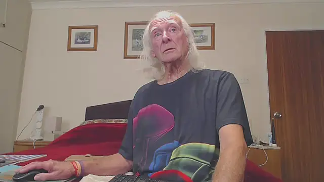 WaverlyKernow online show from 11.19.25