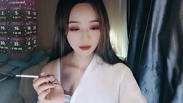 Snapshot of Ti_amo_UU chatting on 02.04.25 Ti amo UU online show from 02.04.25