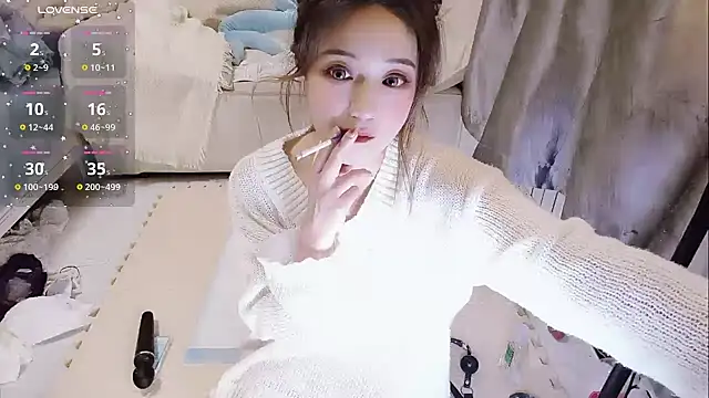 Snapshot of Ti_amo_UU chatting on 02.10.25 Ti amo UU online show from 02.10.25