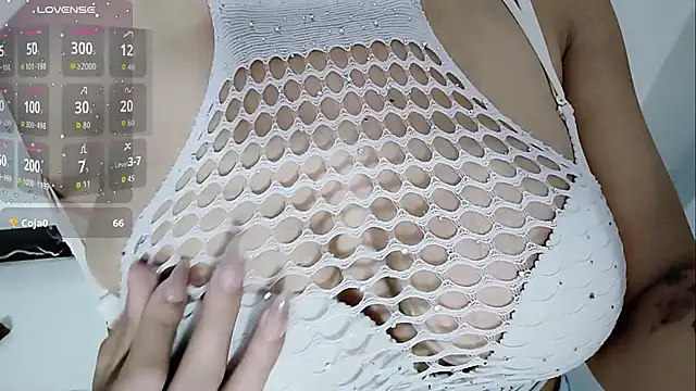 Snapshot of Ti_amo_UU chatting on 09.25.25 Ti amo UU online show from 09.25.25