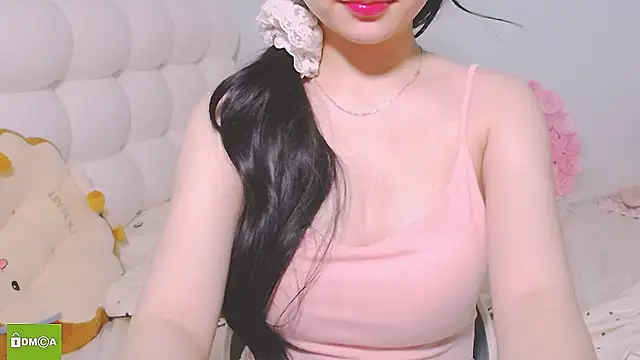 Snapshot of NGOCHA_06 chatting on 09.25.25 NGOCHA 06 online show from 09.25.25