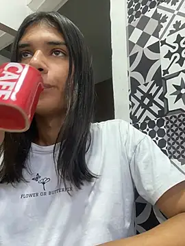 Snapshot of mariy_ chatting on 01.21.25 mariy online show from 01.21.25