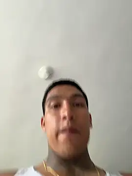 Snapshot of sendfer chatting on 03.16.26 sendfer online show from 03.16.26