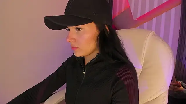  shantal smith online show from 05.18.26