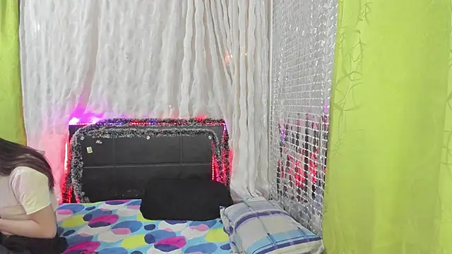 Megan Miles02 online show from 01.06.25